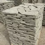 Галтованный песчаник серо-зеленый 1 м³ (32-35 м²), 20-30 мм для мощения дорожек на бетон