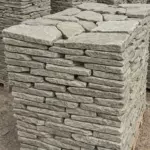 Галтованный песчаник серо-зеленый 1 м³ (23-26 м²), 30-40 мм для мощения дорожек